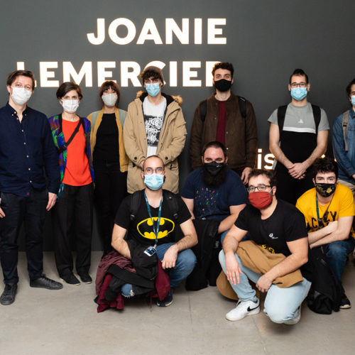 Estudiantes de 42 Madrid y Joanie Lemercier recorren juntos ‘Paisajes de Luz’, la nueva exposición de Espacio Fundación Telefónica